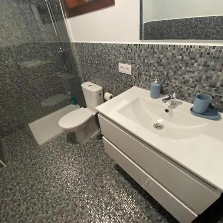 Appartamento Con Piscina E Vista Mare L102 *